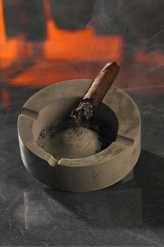 Büyük Boy Beton Kül Tablası Puro Küllük 13 Cm