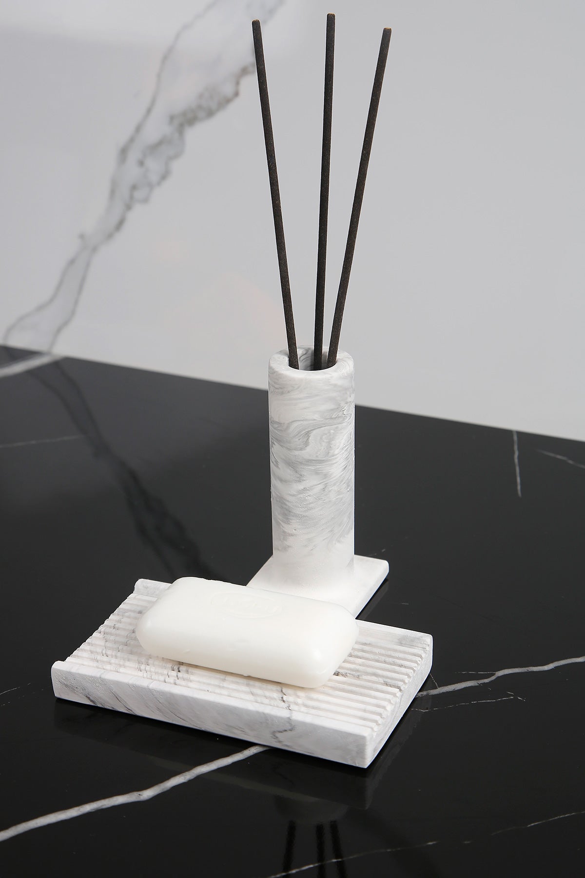 Marble Serisi Banyo Seti Beton