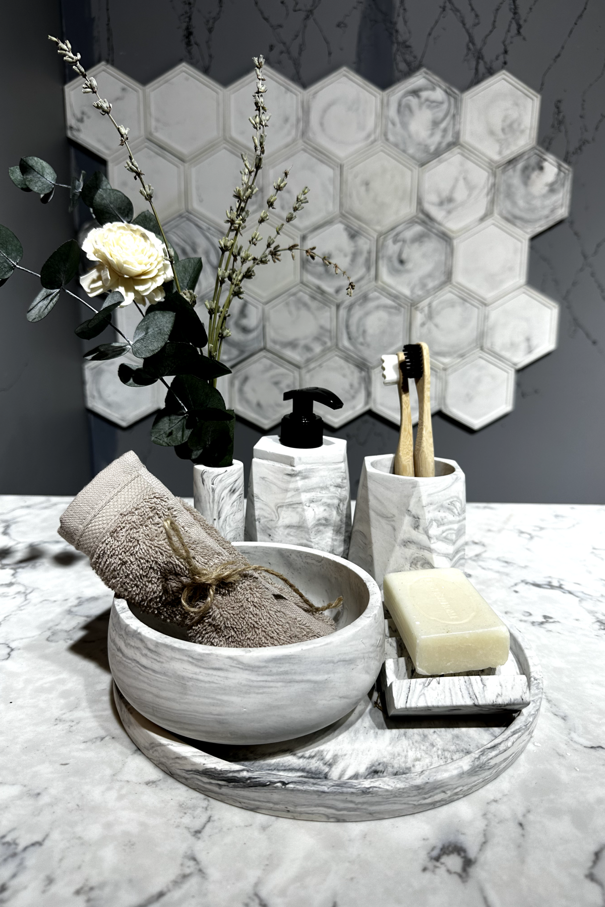 Mermer Desen Beton Banyo Seti